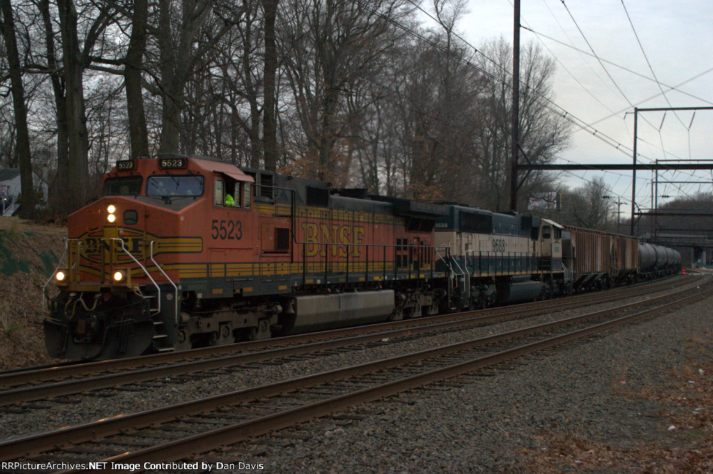 BNSF C44-9W 5523 leads K041-20